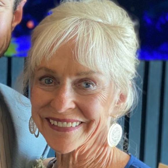 Meet your Posher, Barb - Picture 1 of 1